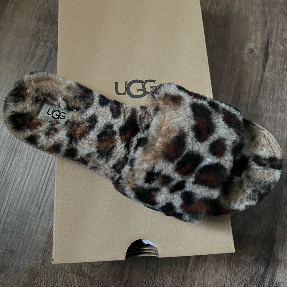 Women UGG Cozette Leopard Slippers
